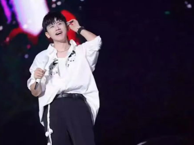 张杰乌鲁木齐演唱会门票抢购热潮：一票难求